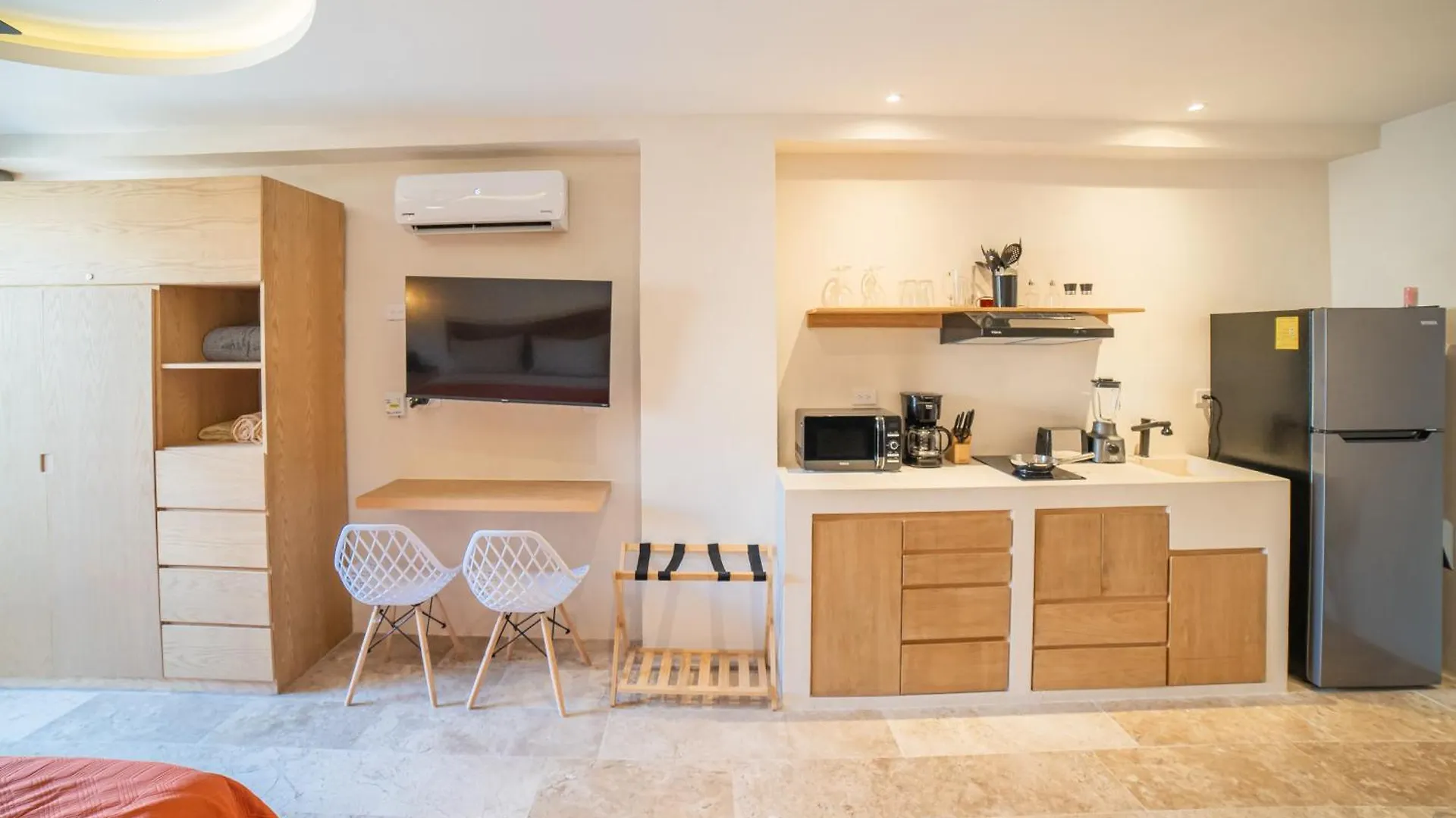 Crystal By Home Tulum Hotel