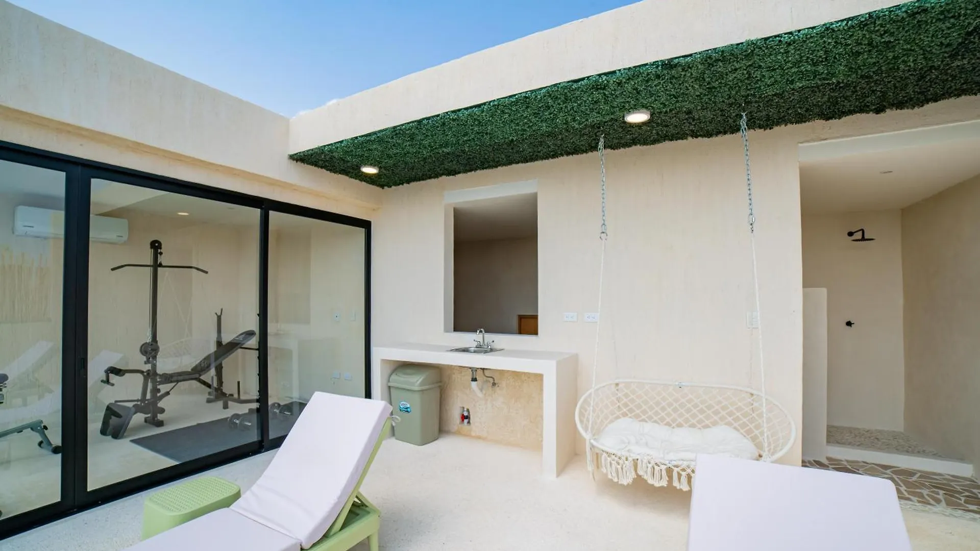 Crystal By Home Tulum Hotel
